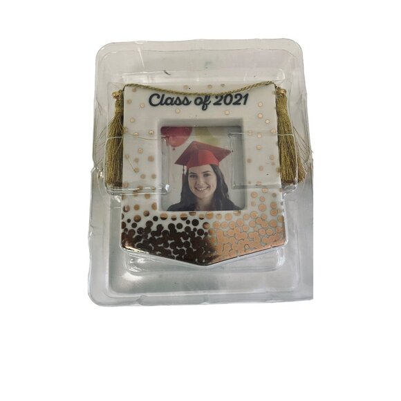Class Of 2021 Graduation Christmas Tree Hallmark Keepsake Ornament - Picture 3 of 8